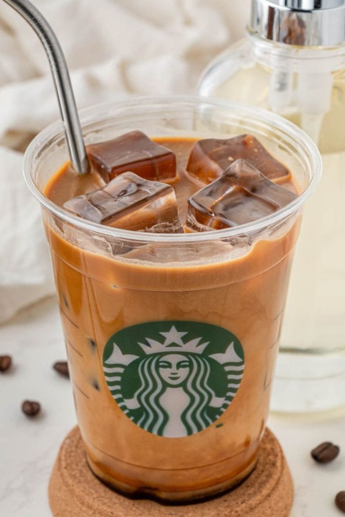 39 Iced Starbucks Drinks Every Coffee Lover Should Try 14