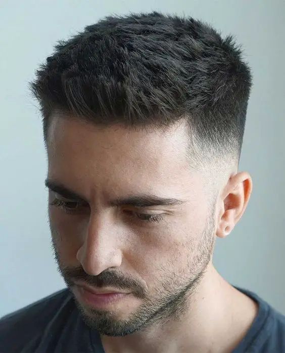 25 Best Low Fade Haircuts for Men 3