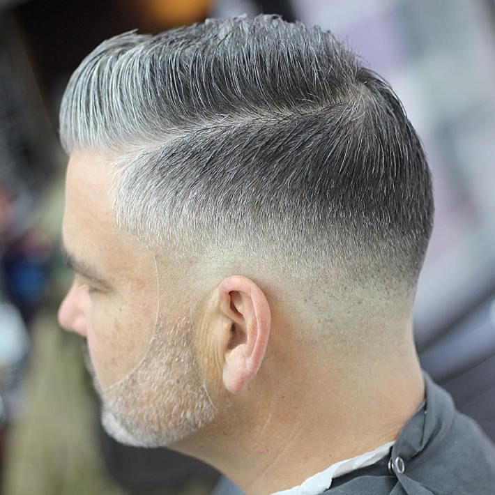 25 Best Low Fade Haircuts for Men 8