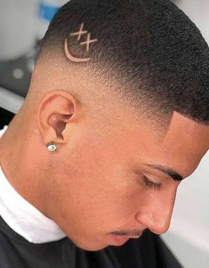 35 Bold Buzz Cut Styles for Men: Stand Out with Confidence! 18