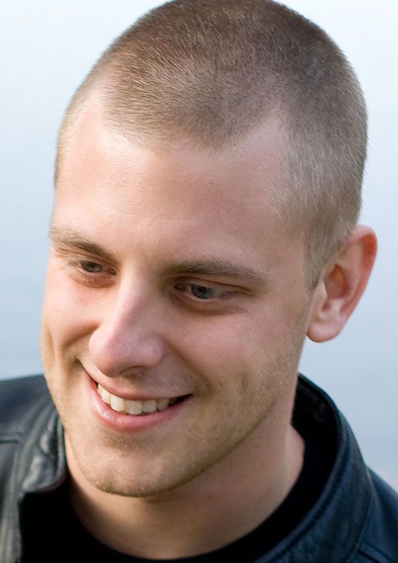 35 Bold Buzz Cut Styles for Men: Stand Out with Confidence! 21