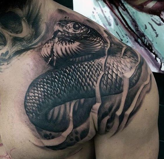 Top 40 Chest Tattoos for Men: Trendy & Bold Designs 39