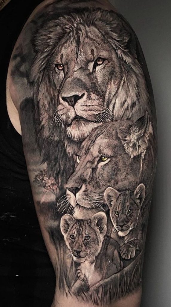 Family Tattoos for Men: Meaningful Ideas for Strong Bonds 10