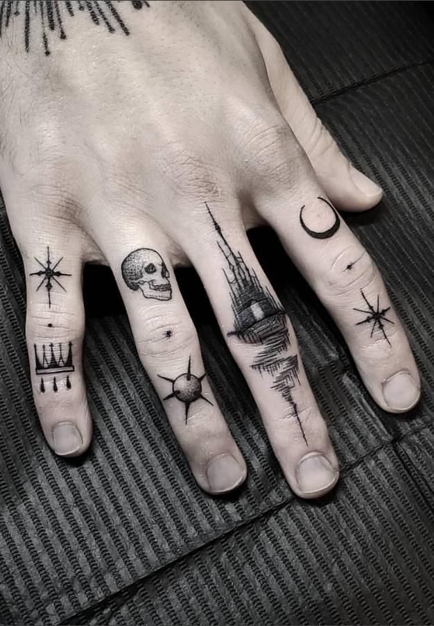 20 Best Finger Tattoos for Men with Meaning in 2024 20