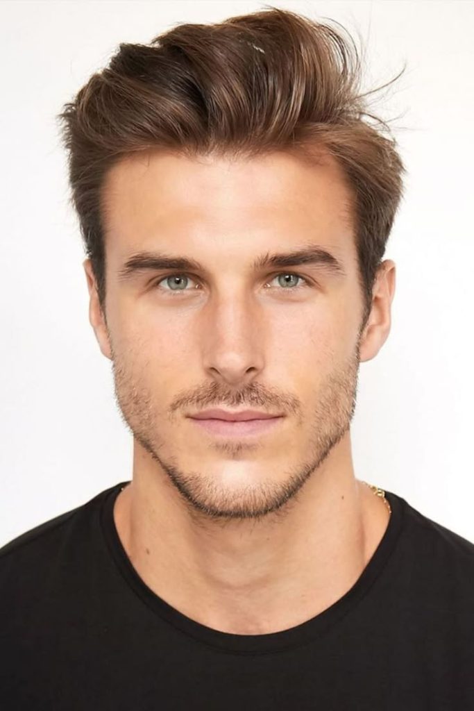 Top 24 Haircuts for Men with Diamond Face 12