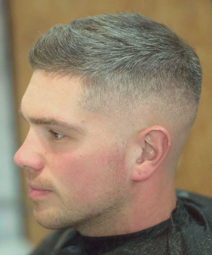 High Fade Haircut for Men: Best Men's Haircuts & 2024 Trends 17