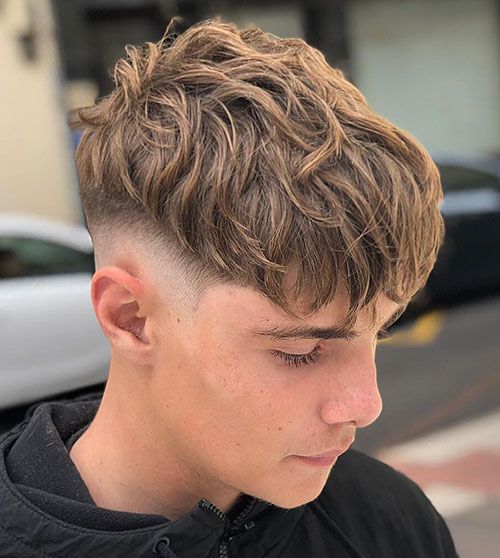 High Fade Haircut for Men: Best Men's Haircuts & 2024 Trends 21