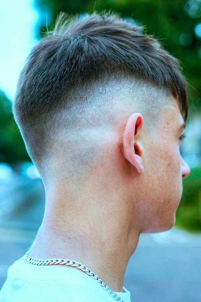 High Fade Haircut for Men: Best Men's Haircuts & 2024 Trends 10