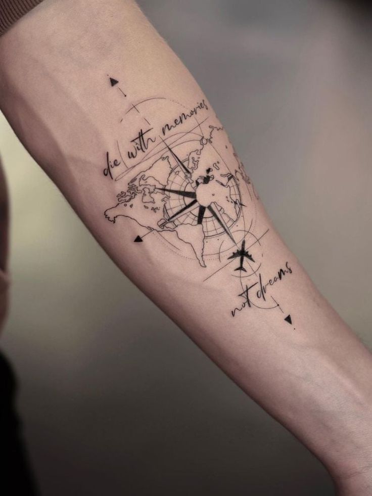 Trending Simple Tattoos for Men – Cool Ideas 2024 14