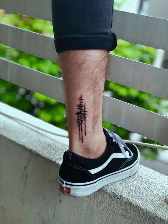 Top 17 Trendy Leg Tattoos for Men in 2024 4