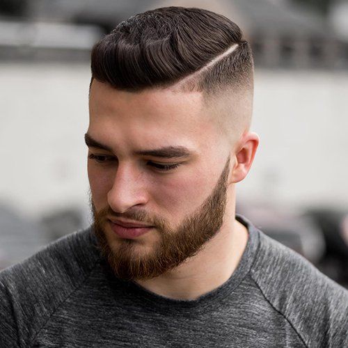 Top 20 Hairstyles for Men with Triangle Face Shape in 2024 14