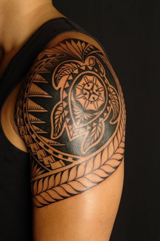 Top Shoulder Tattoo Ideas for Men – Bold & Unique Designs 9